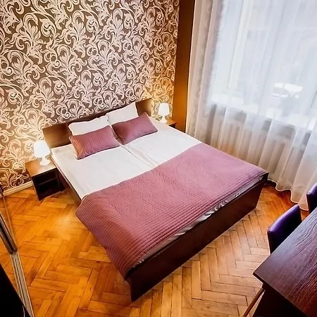 Rigaapartment Gertruda Apartments & Restaurant Lejlighedshotel 3*