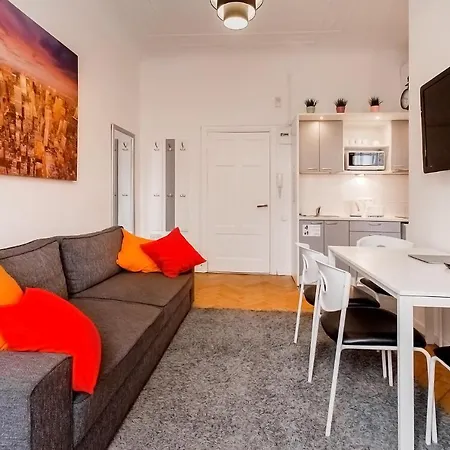 Rigaapartment Gertruda Apartments & Restaurant 3*